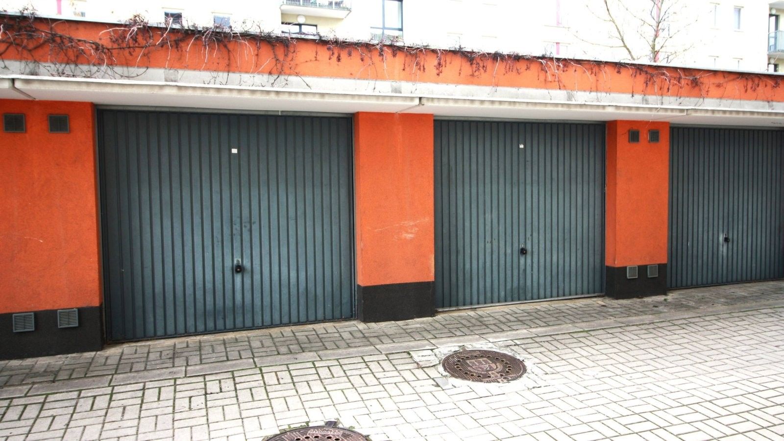 Garáže, Sušilova, Praha, 18 m²