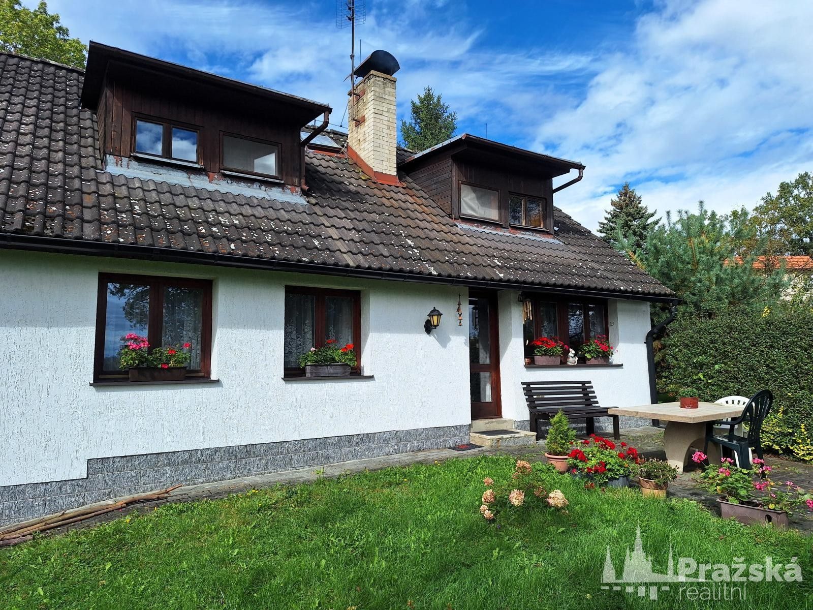 Rodinné domy, Hněvkovice, Humpolec, 104 m² - 1