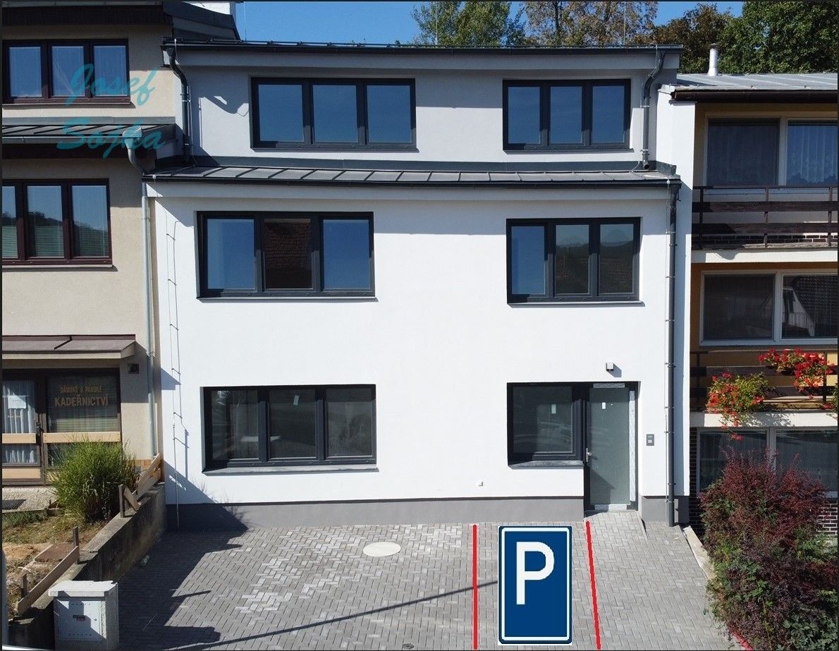 Garáže, Rosice u Brna, 665 01