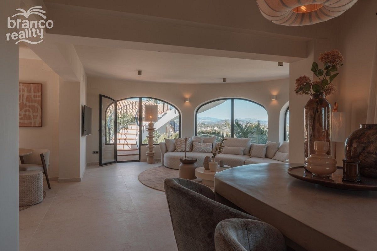 Prodej rodinný dům - Javea, ES, 220 m² - 5