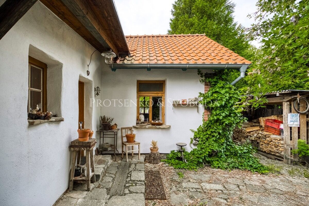 Prodej chata - Kožichovice, 674 01