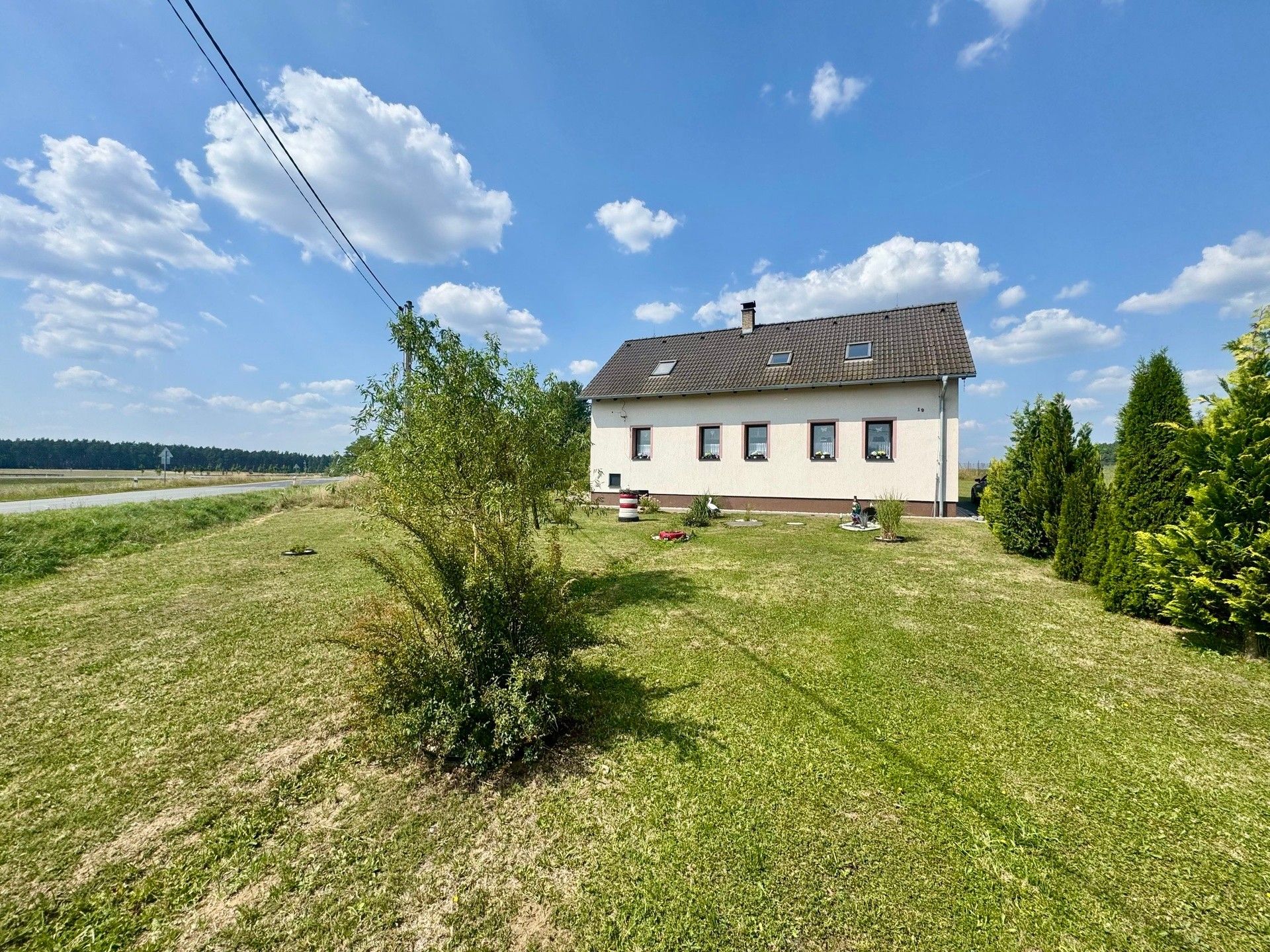 Rodinné domy, Bezděkov, Bor, 200 m²