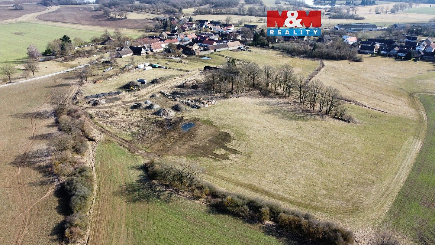 Louka, 16 207 m²