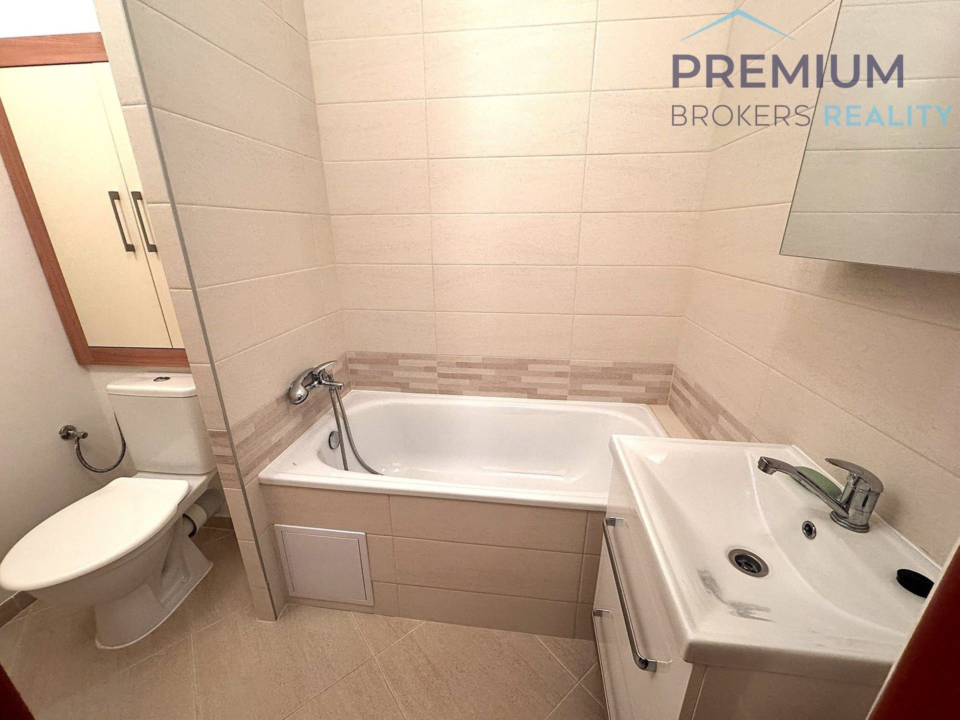 Byt 2+1 · 54 m² · Podměstí, Žatec - 3