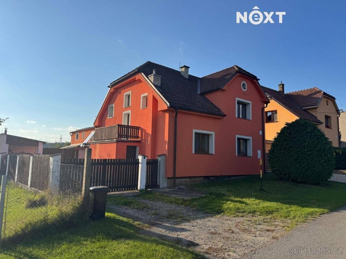 Rodinné domy, Zdounky, 768 02