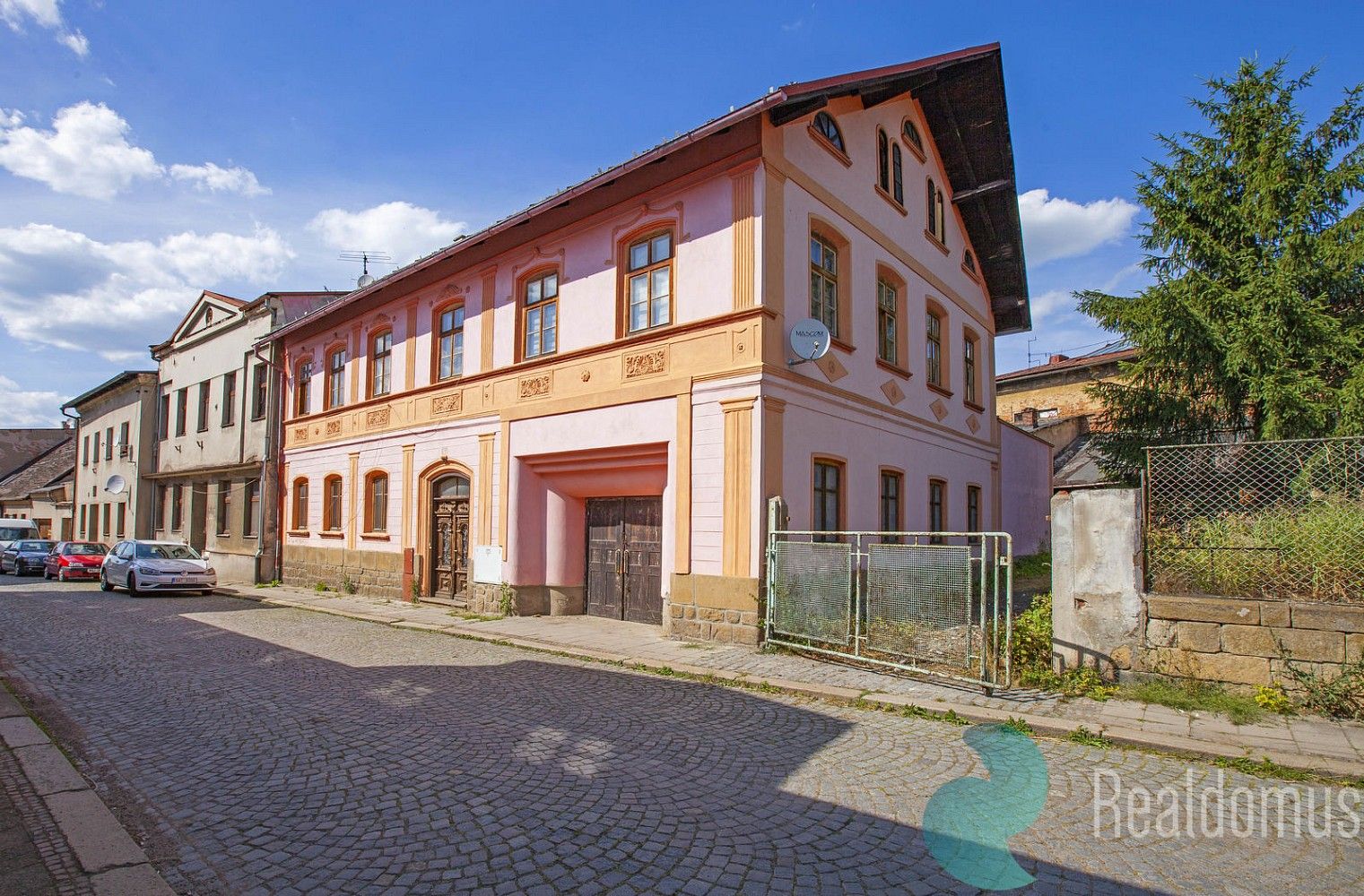 Činžovní domy, Police nad Metují, okres Náchod, Královéhradecký kraj, 230 m² - 1