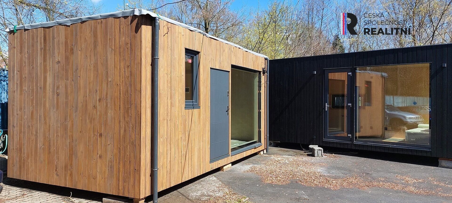 Prodej rodinný dům - Závodu míru  , Ostrov, 34 m²