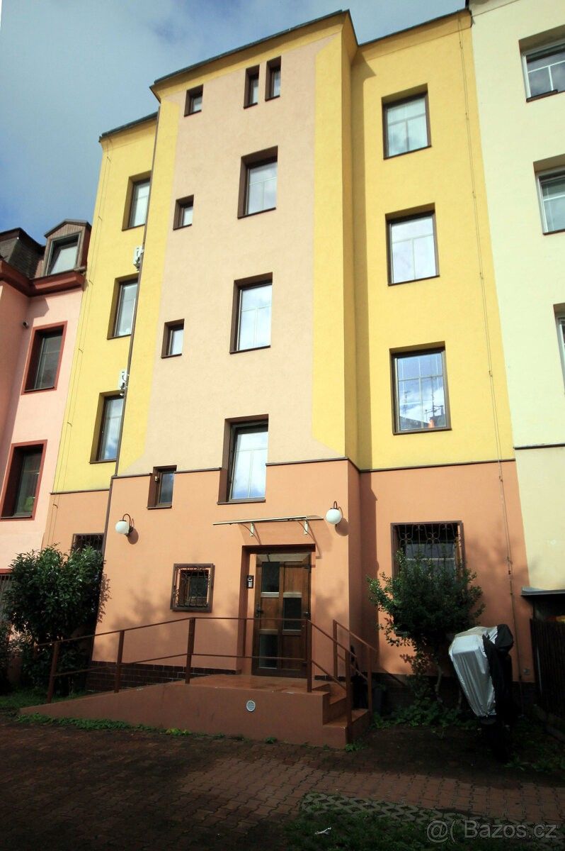 Prodej rodinný dům - Benešov nad Ploučnicí, 405 02