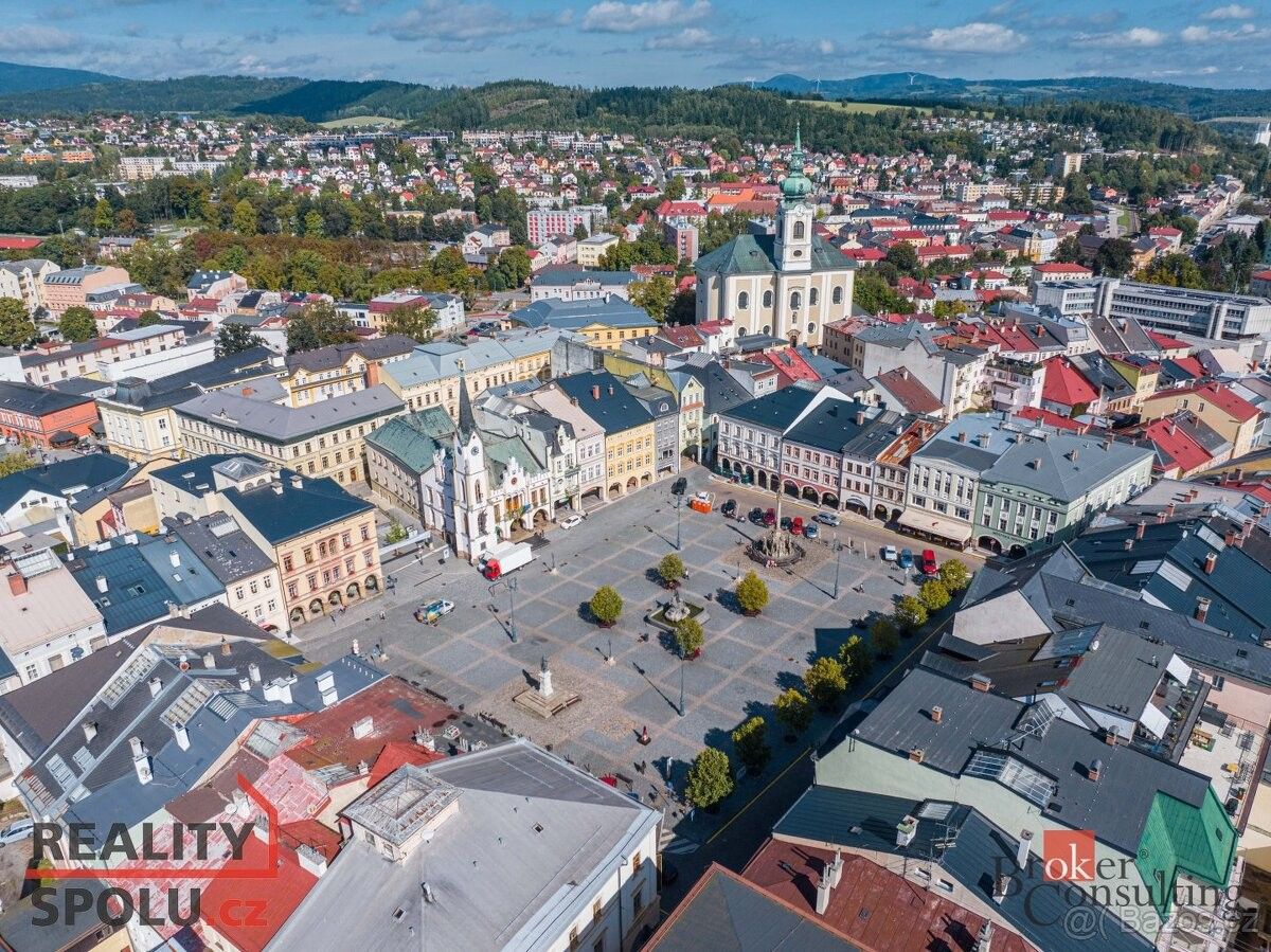 Rodinné domy, Bernartice, 541 01