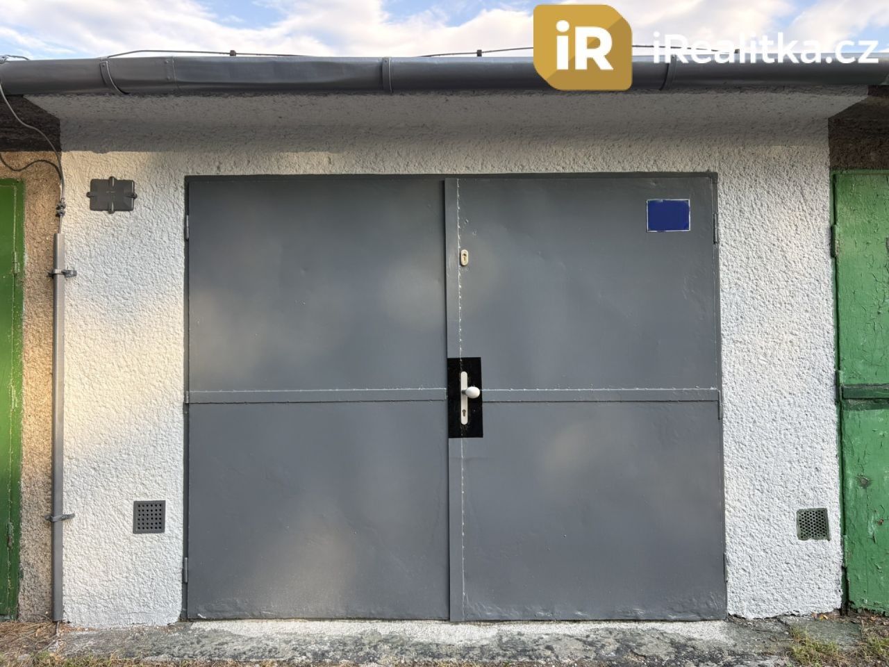Garáže, Garážnická, Havířov, 21 m² - 1