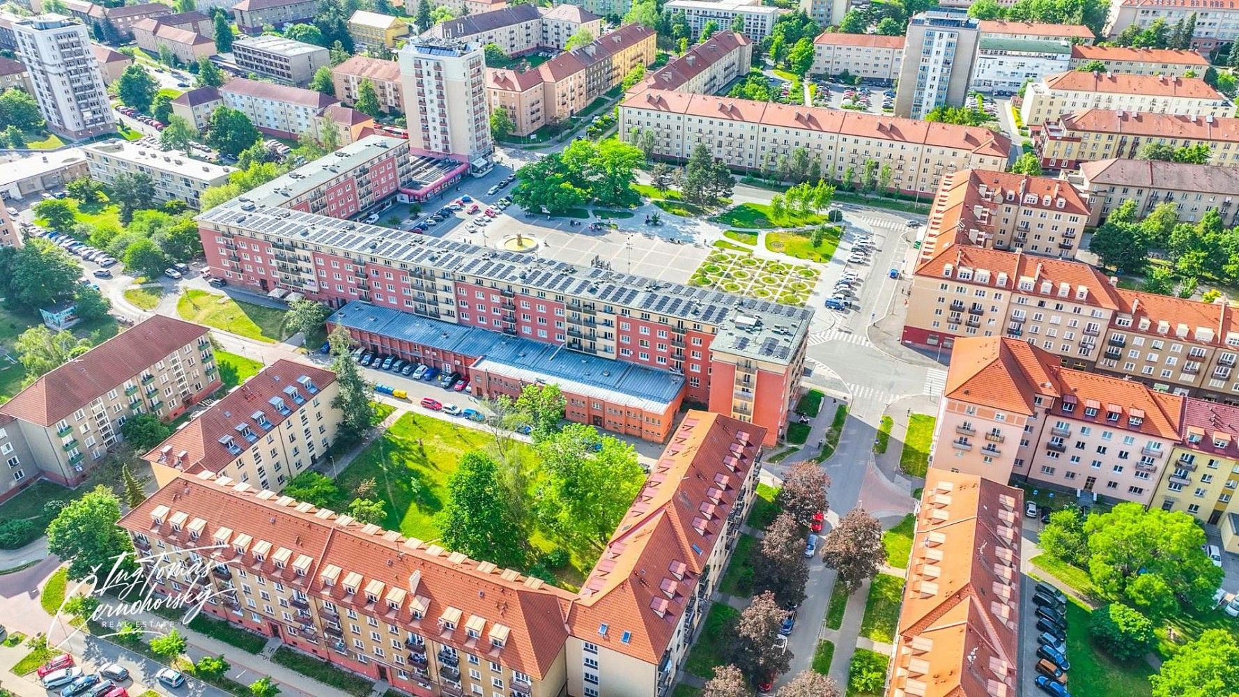 Obchodní prostory, náměstí 17. listopadu, Příbram - Příbram VII, 836 m² - 1
