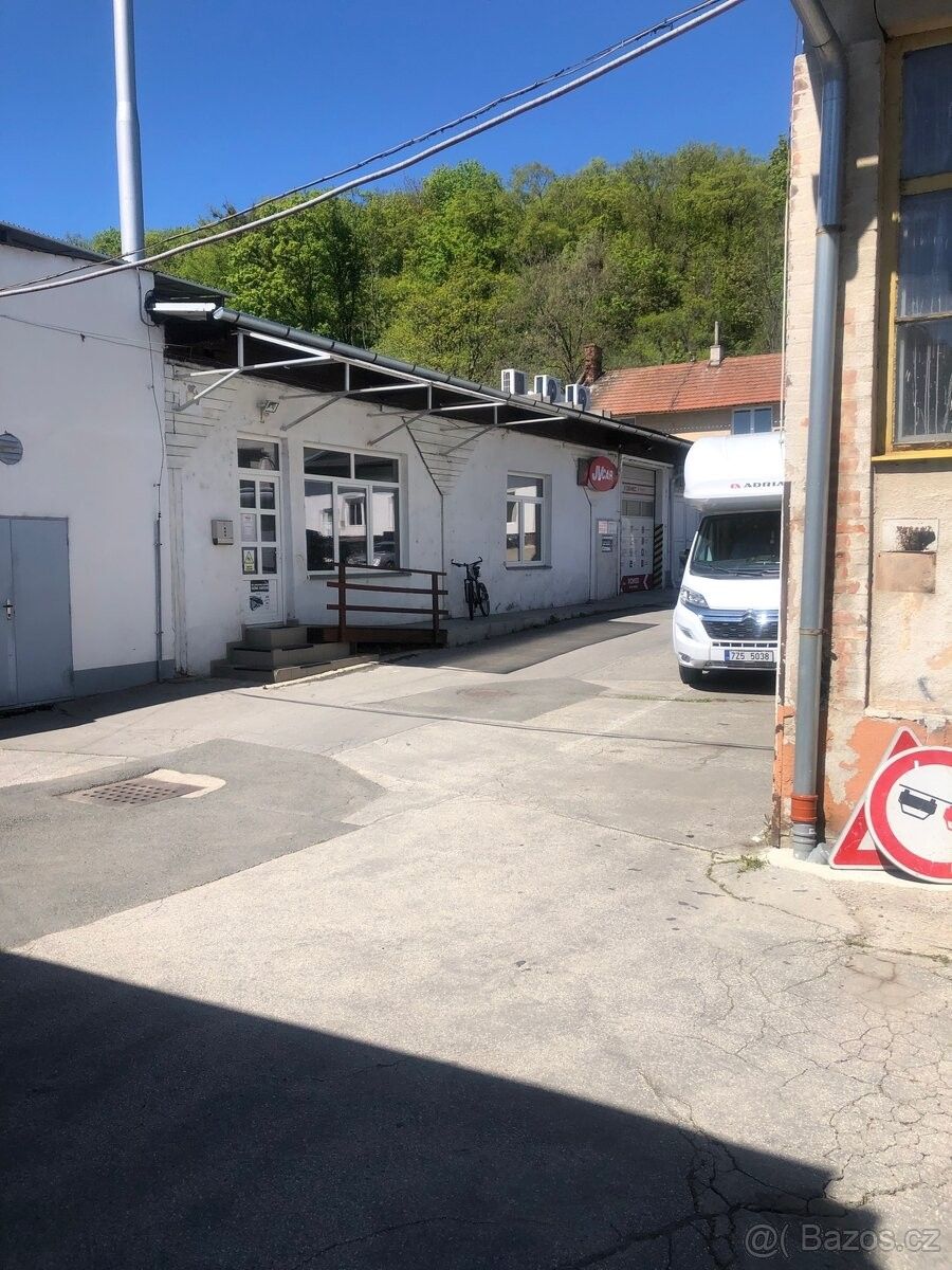 Obchodní prostory · Zlín, 763 14 - 3