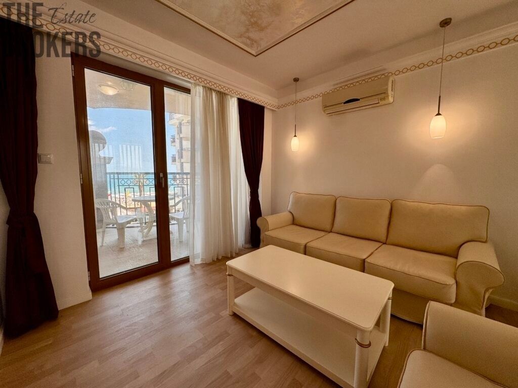 Byty, 987 66, Zahraničí