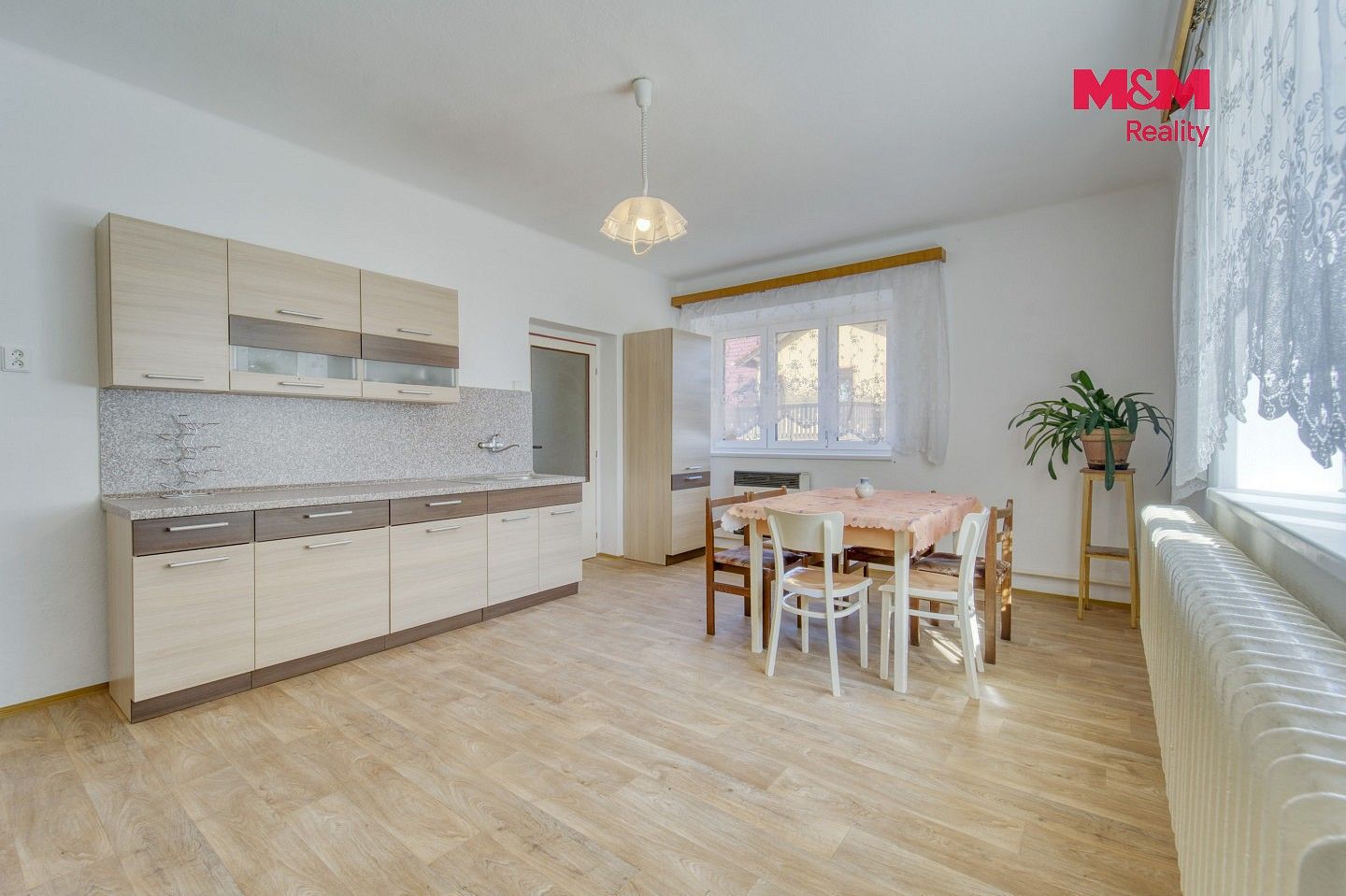 Rodinné domy, Dlažov, okres Klatovy, 223 m² - 2