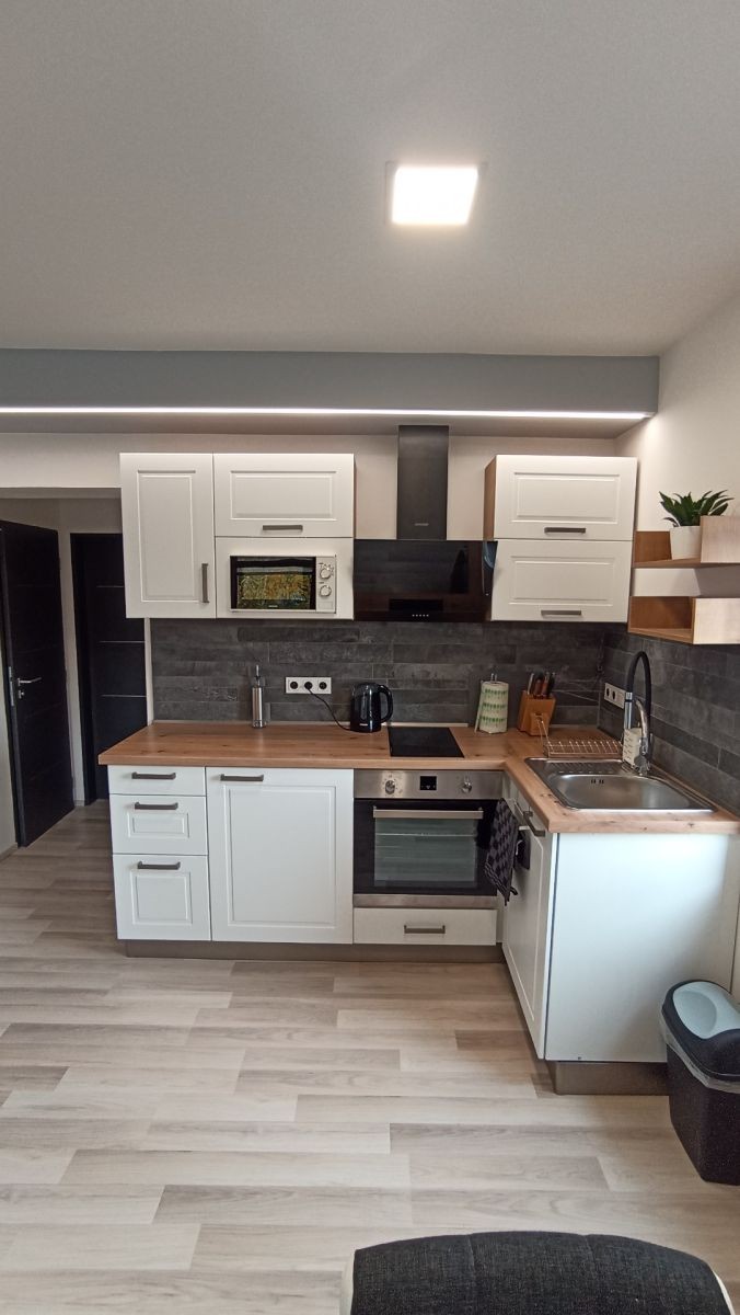 1+kk, V Brůdku, Praha - Třebonice, 21 m² - 2