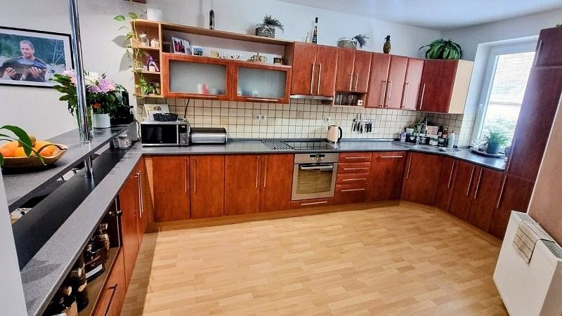 Prodej rodinný dům - Stařeč, okres Třebíč, Kraj Vysočina, 140 m² - 2