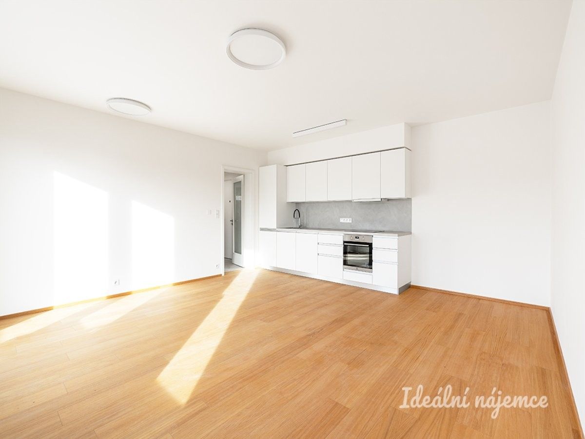 Pronájem byt 2+kk - Olgy Havlové, Praha, 63 m²
