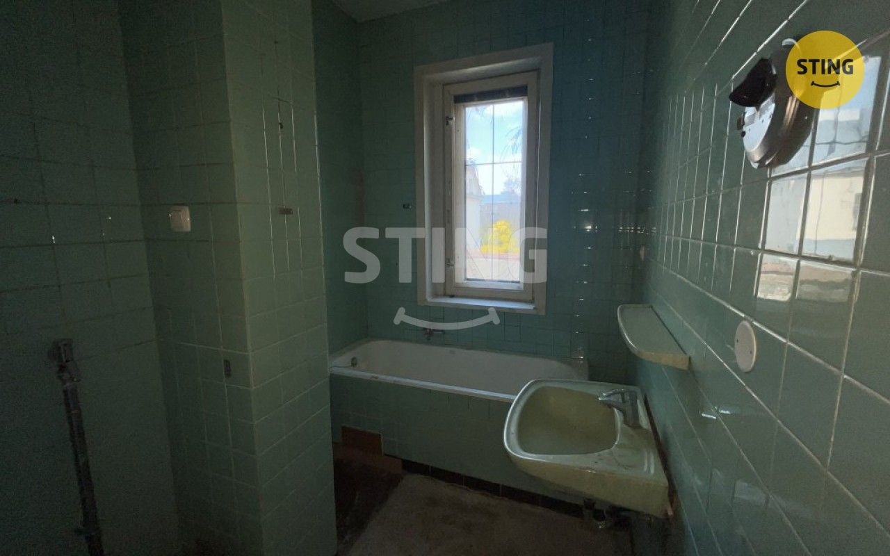 Prodej rodinný dům - Dr. Maye, Ostrava, 160 m² - 5