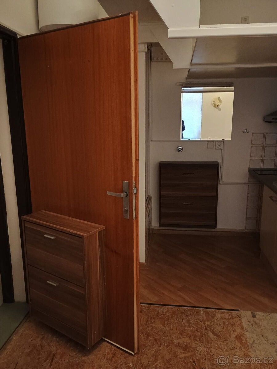 Pronájem byt - Praha, 162 00