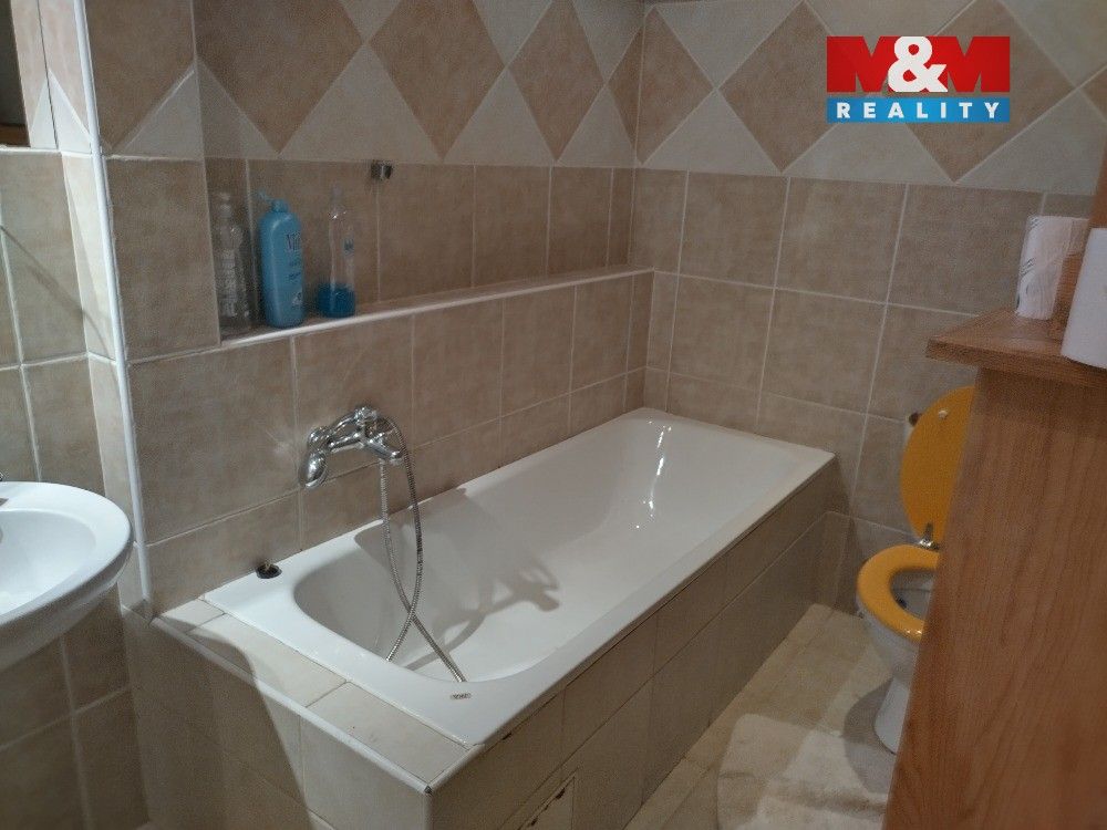 Prodej byt 2+kk - Pod vilami, Praha, 61 m²