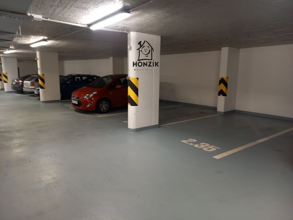 Prodej ostatní - Holýšovská, Praha, 13 m²