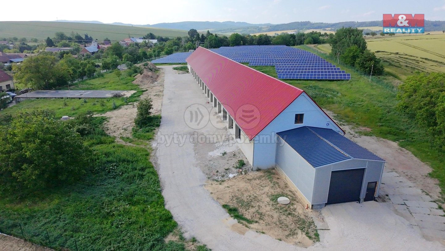 Sklady, Újezdec, 500 m²