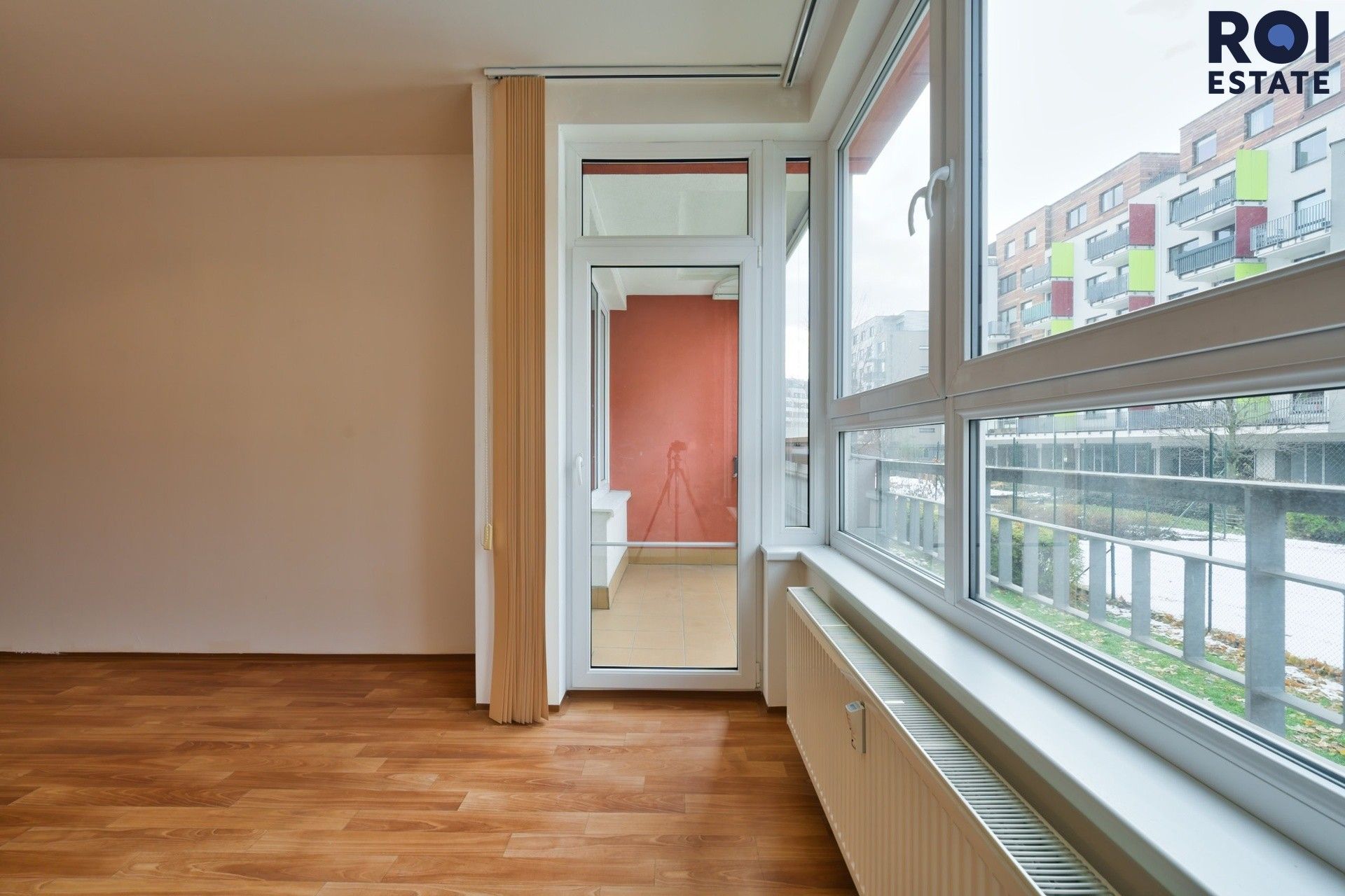 Pronájem byt 2+kk - Zakšínská, Praha, 51 m²