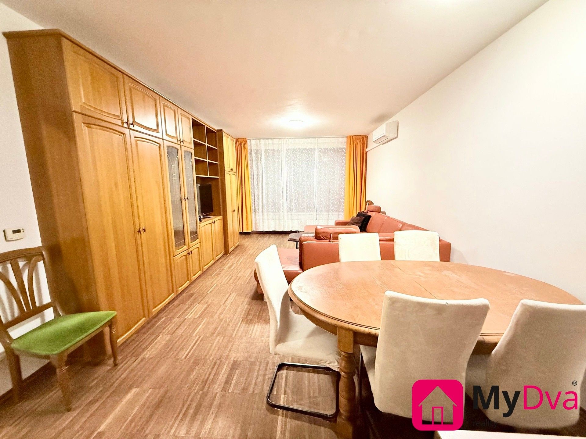 2+kk, Jeremiášova, Praha, 74 m²