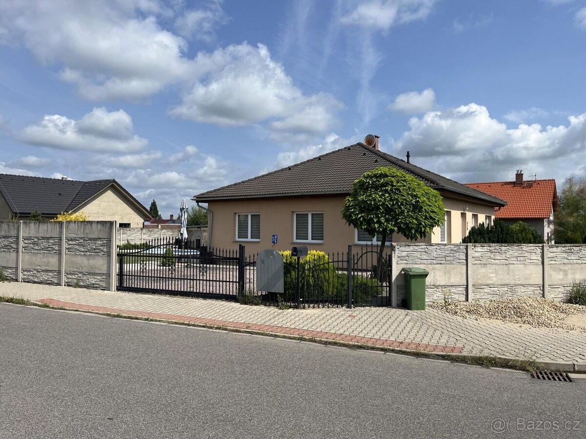 Rodinné domy, Žehušice, 285 75