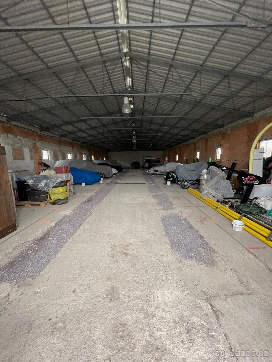 Pronájem garáž - Znojmo, 669 02