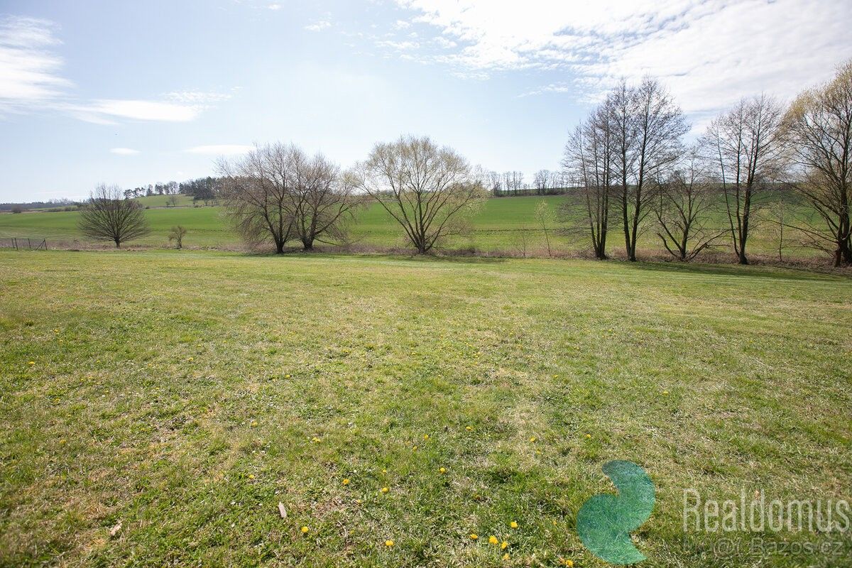 Prodej pozemek pro bydlení - Benešov u Prahy, 256 01