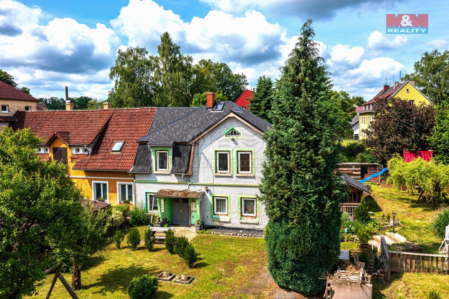 Rodinné domy, Královská, Šluknov, 147 m²