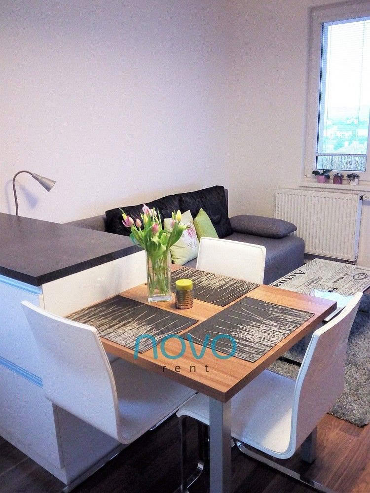 Byt 1+kk · 33 m² · Praha - Stodůlky, okres Praha 13, Hlavní město Praha - 3