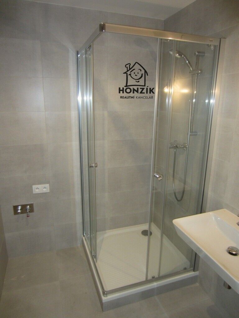Pronájem byt 1+kk - Praha, 24 m² - 5
