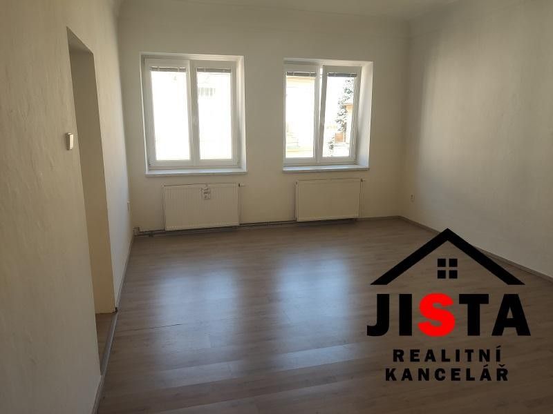 2+kk, Šternberk, 70 m² - 1