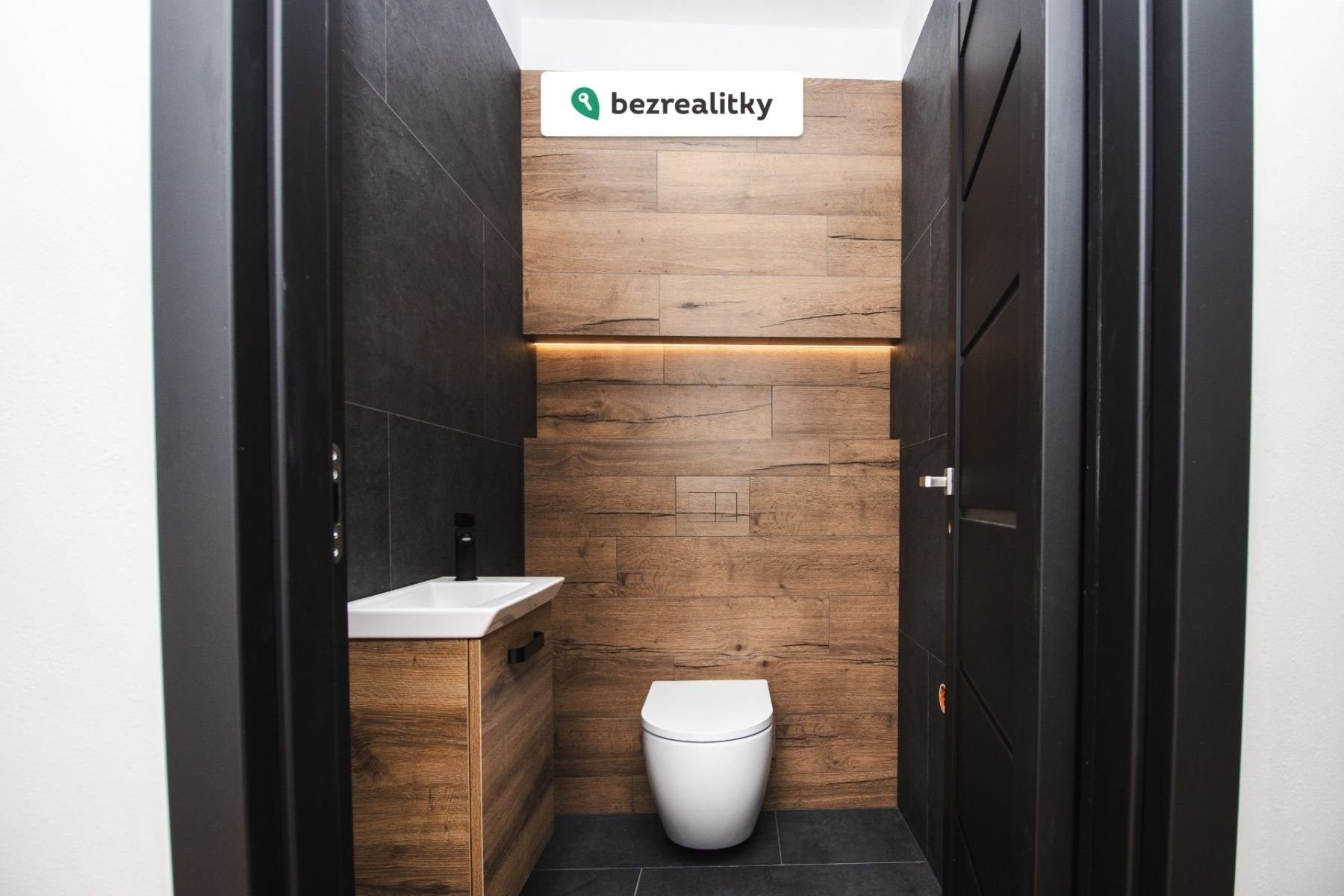 Prodej rodinný dům - Tichá, 144 m² - 5
