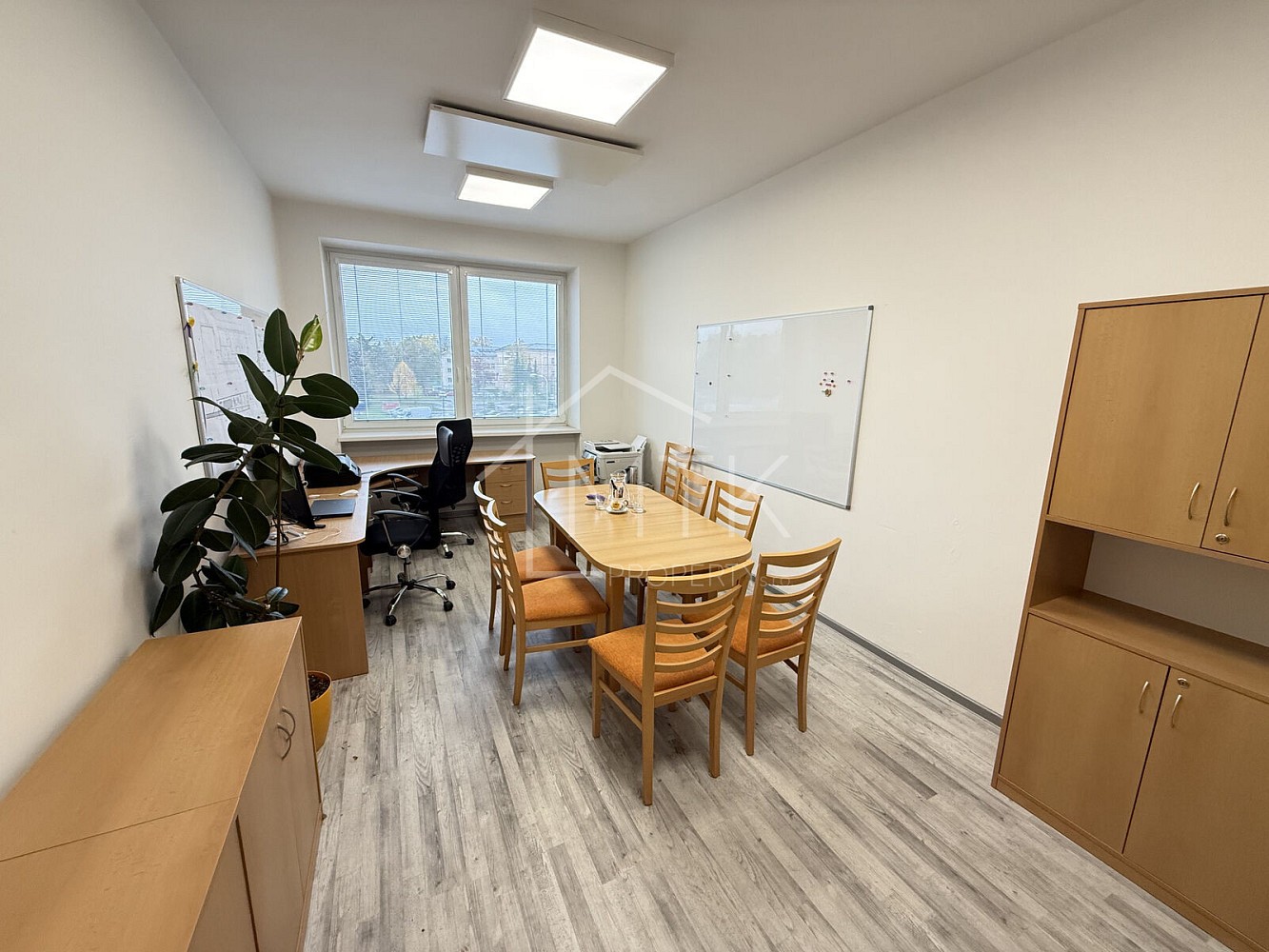 Pronájem kancelář - Tržní, Frýdek-Místek - Místek, 22 m² - 2