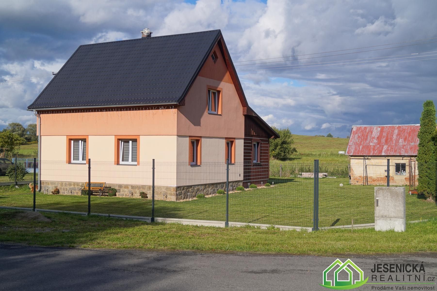Rodinné domy, Stará Červená Voda, 120 m² - 1