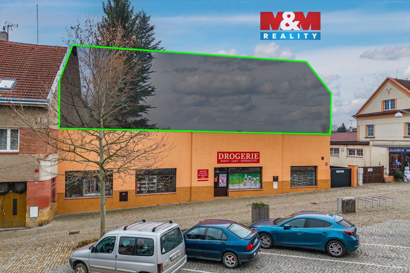 Obchodní prostory, Beskydy, 691 m²