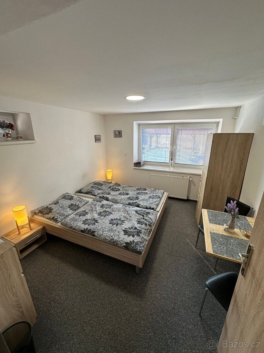 Pronájem byt - Luhačovice, 763 26