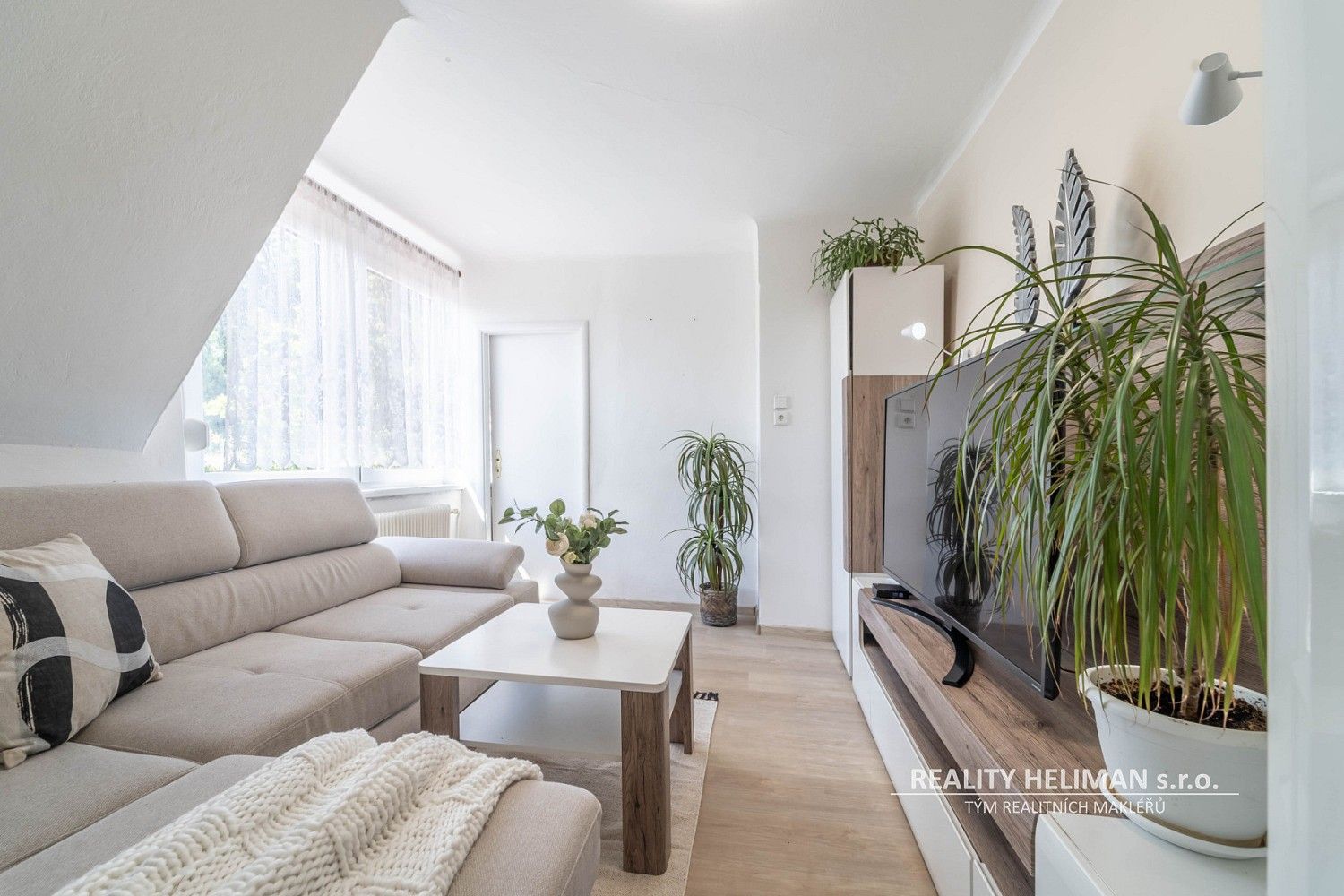 Prodej byt 3+1 - Černošice, okres Praha-západ, Středočeský kraj, 107 m² - 5