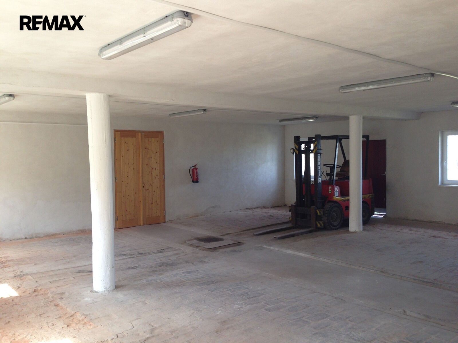Pronájem sklad - Vimperk Boubská, 182 m² - 5