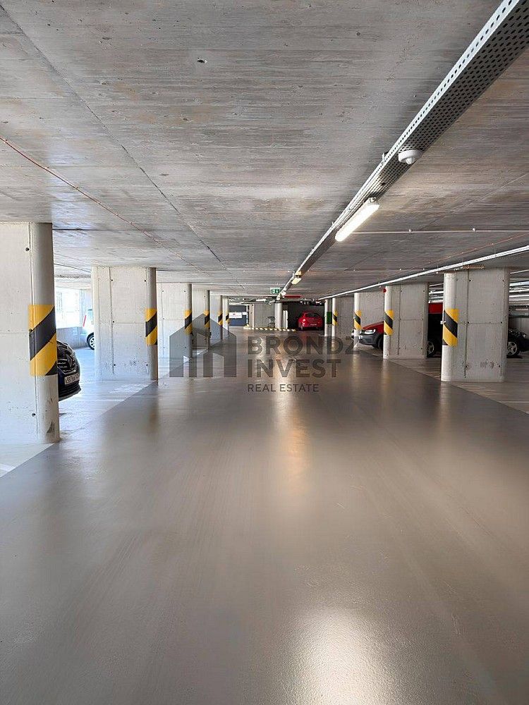 Nemovitost · 14 m² · Novovysočanská, Praha - 2