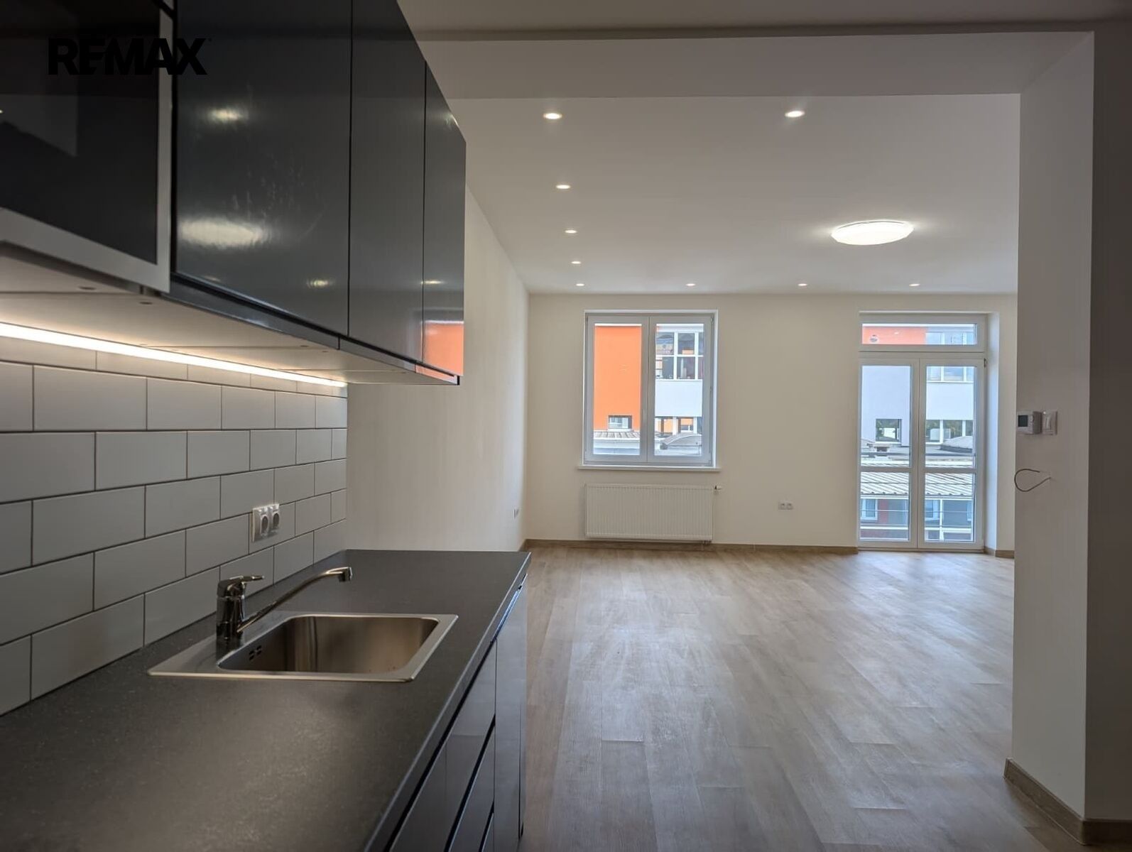 1+kk, Na louži 258, Praha Vršovice, 55 m² - 1