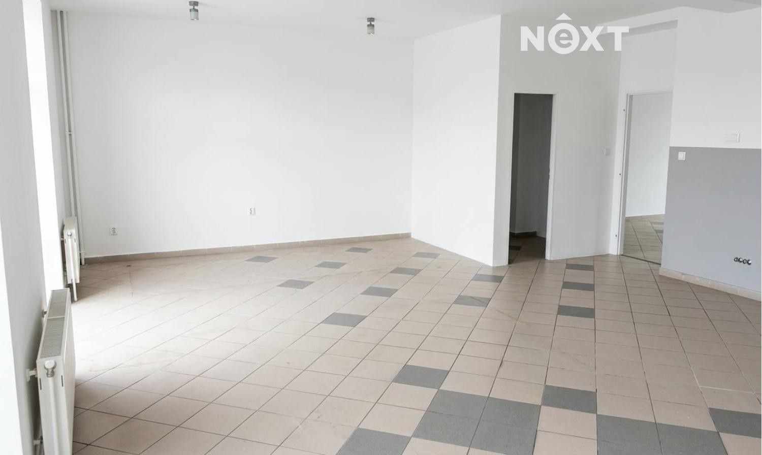 Obchodní prostory, Nádražní 380, Jindřichův Hradec II, 100 m² - 2