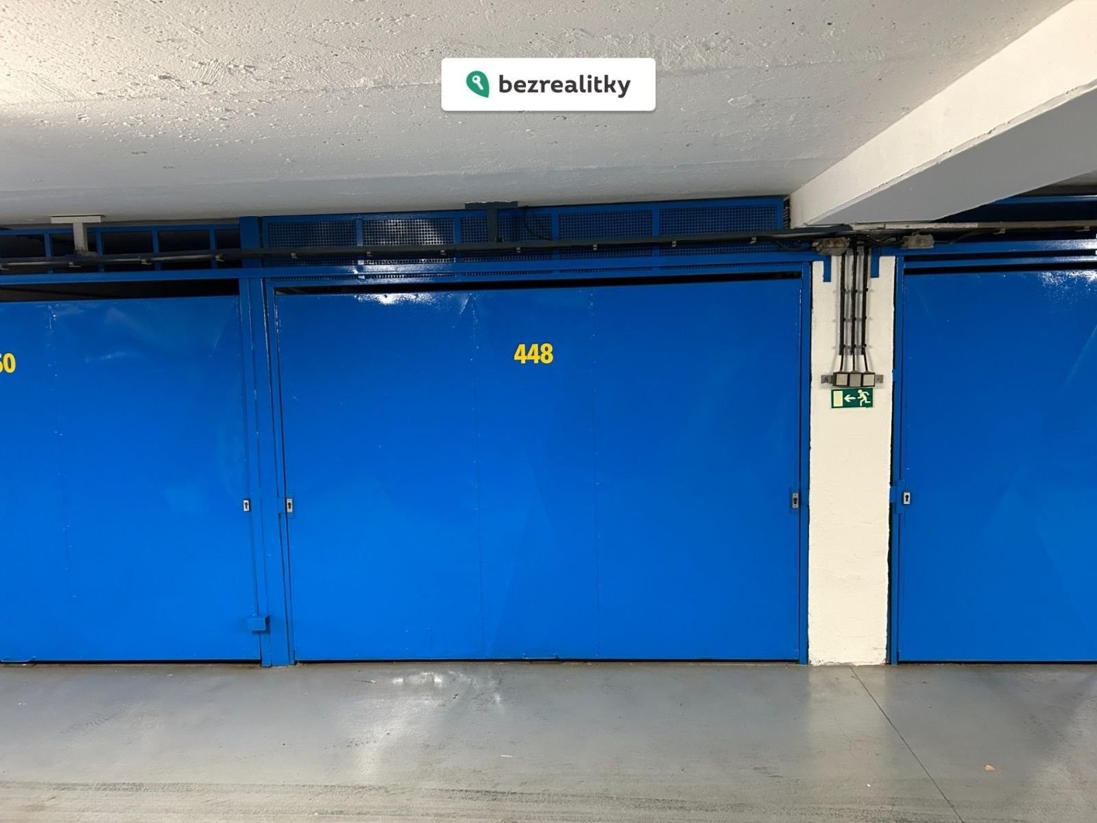 Prodej garáž - Borského, Praha, 18 m²