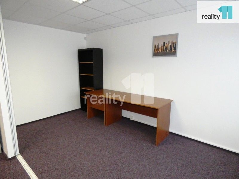 Pronájem kancelář - Hrnčířská, Jesenice, 37 m² - 5