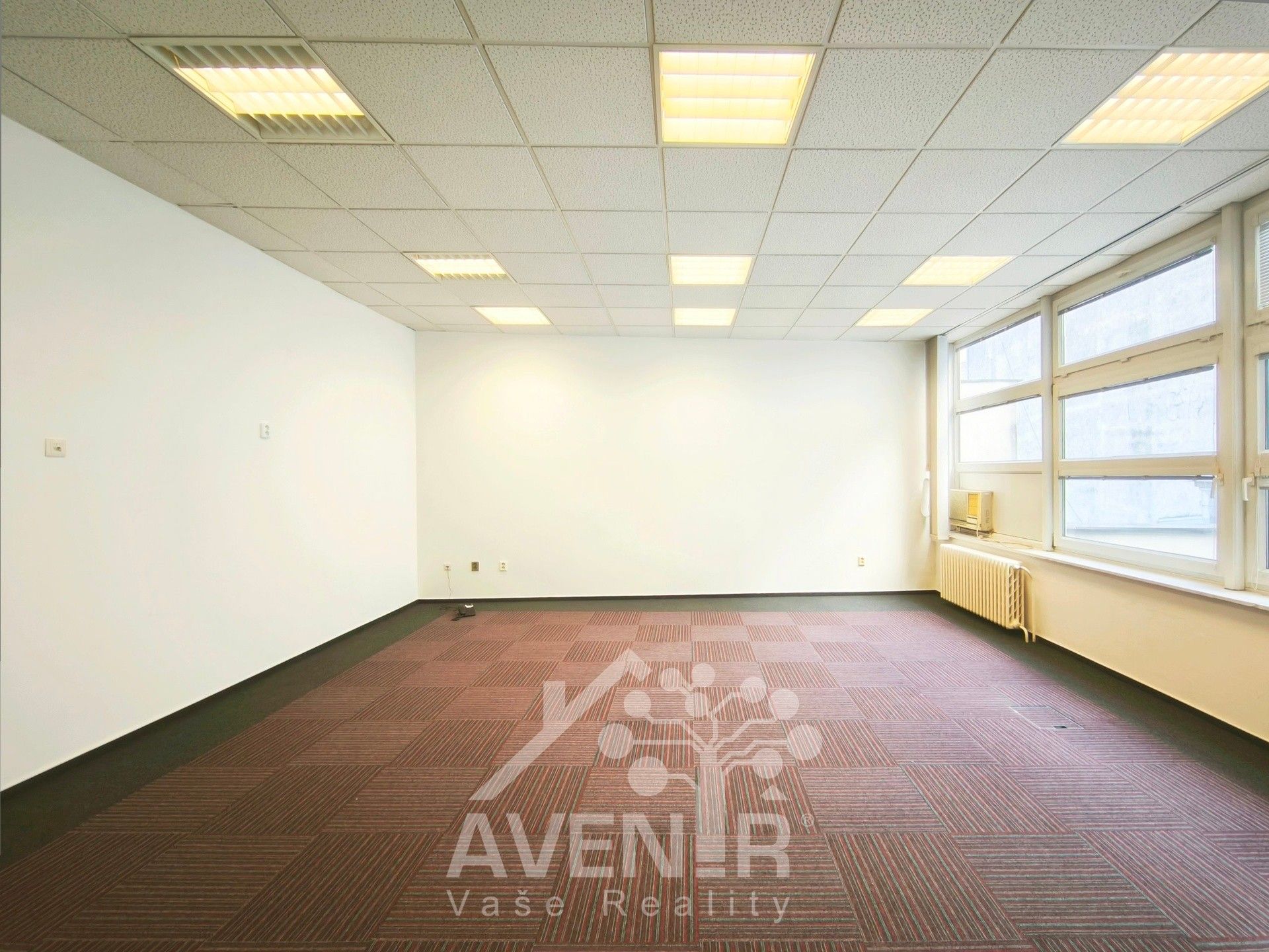 Pronájem kancelář - III-Jeřáb, Liberec, 45 m²