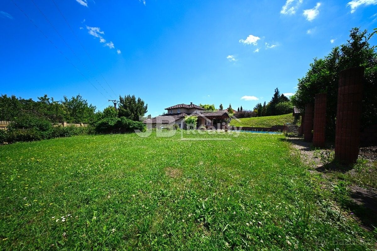 Rodinné domy, Polešovice, 687 37 - 1