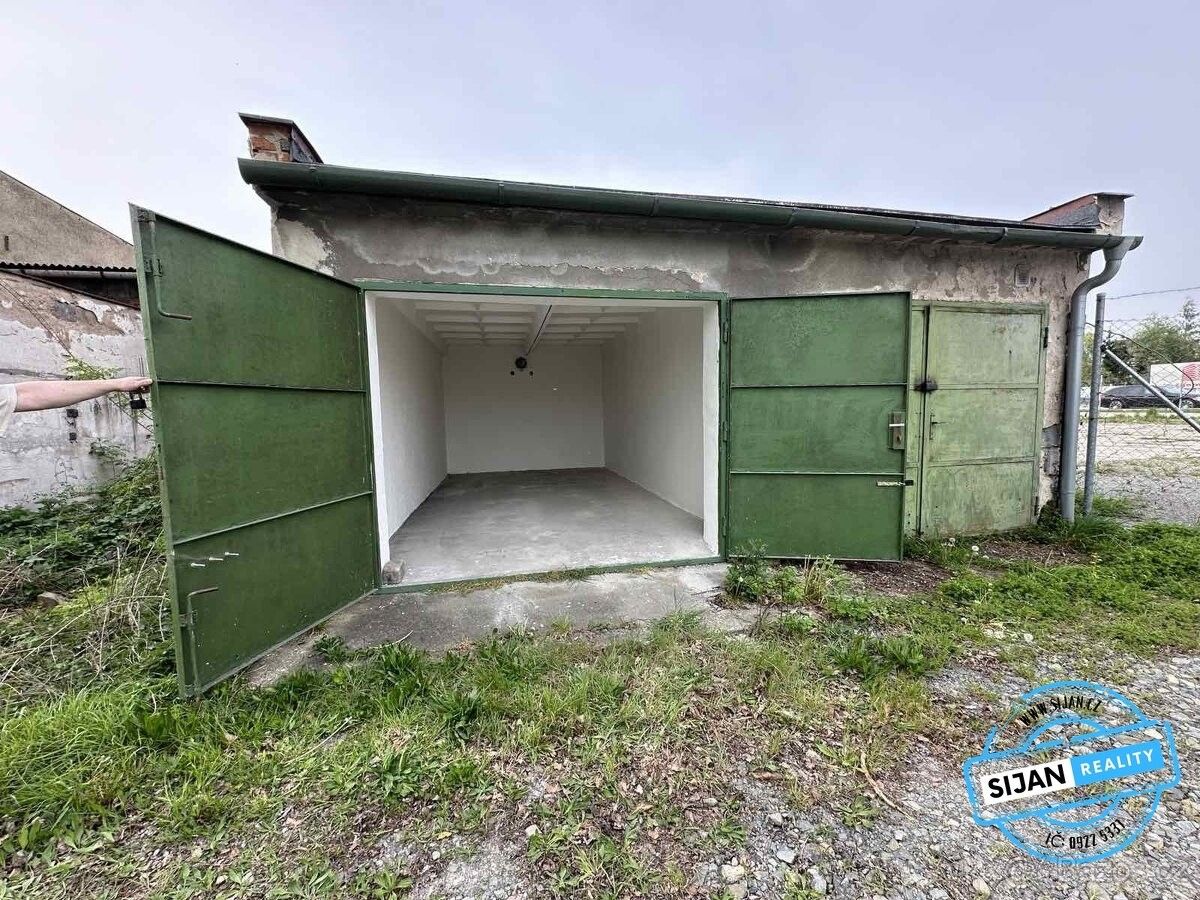 Prodej garáž - Přerov, 750 02, 25 m²